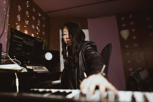 Jolene Khor (UK)